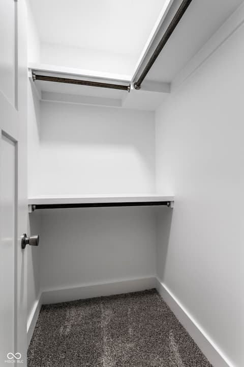 Photo of 925 N Oxford Street, Indianapolis, IN