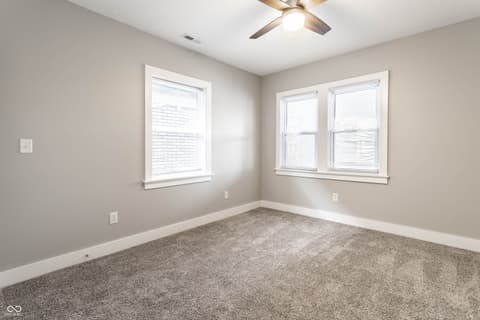 Photo of 925 N Oxford Street, Indianapolis, IN