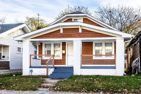 Photo of 925 N Oxford Street, Indianapolis, IN