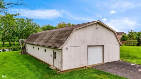 Garage at 9410 Pentecost Road, Indianapolis, IN