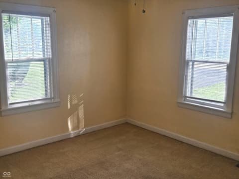 Photo of 347 S Fern Street, Sellersburg, IN