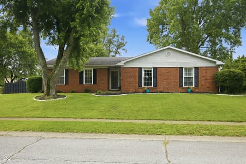 3035 Earl Drive