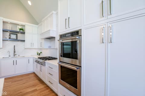 Photo of 9238 Treasure Point, Indianapolis, IN