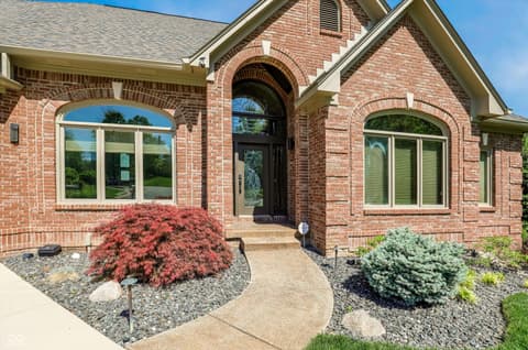 Photo of 9238 Treasure Point, Indianapolis, IN