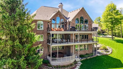 Photo of 9238 Treasure Point, Indianapolis, IN