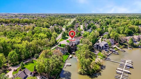 Photo of 9238 Treasure Point, Indianapolis, IN