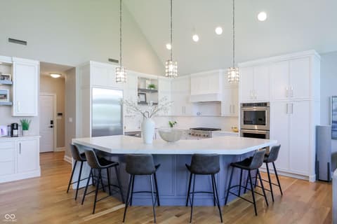Photo of 9238 Treasure Point, Indianapolis, IN