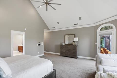 Photo of 9238 Treasure Point, Indianapolis, IN