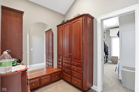 Photo of 9238 Treasure Point, Indianapolis, IN