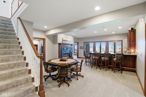 Photo of 9238 Treasure Point, Indianapolis, IN