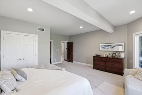 Photo of 9238 Treasure Point, Indianapolis, IN