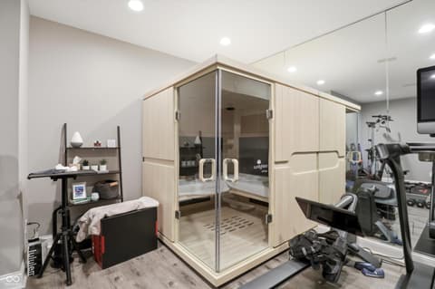 Photo of 9238 Treasure Point, Indianapolis, IN