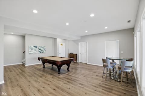 Photo of 9238 Treasure Point, Indianapolis, IN