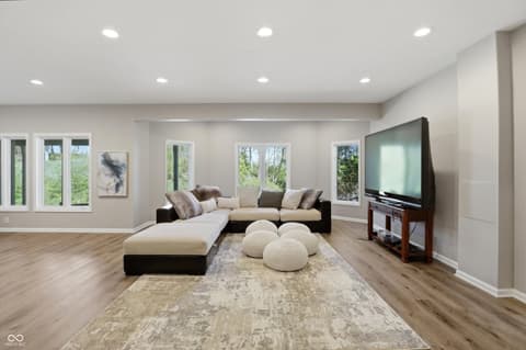 Photo of 9238 Treasure Point, Indianapolis, IN