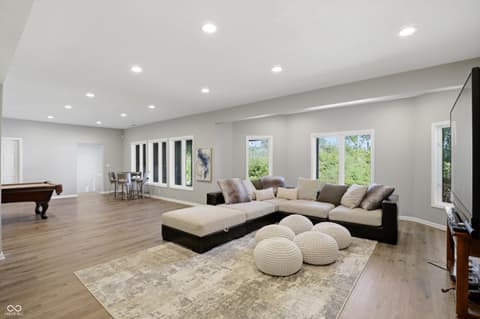 Photo of 9238 Treasure Point, Indianapolis, IN
