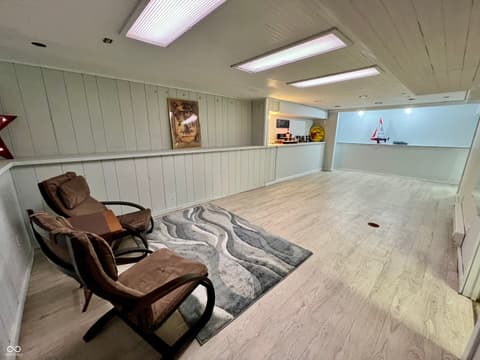 Family room at 5860 Aho Drive, Avon, IN
