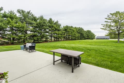 Outdoor living area at 195 N 300 W, Lebanon, IN