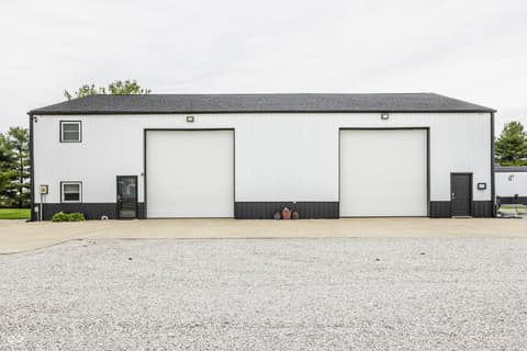 Garage at 195 N 300 W, Lebanon, IN