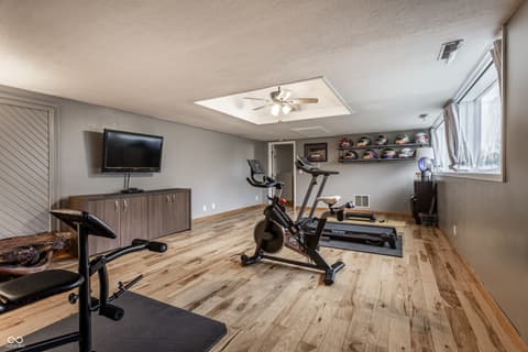 Bonus room at 195 N 300 W, Lebanon, IN