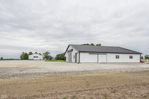 Out Buildings — 195 N 300 W, Lebanon, IN