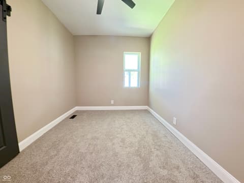 Photo of 616 Main Street, Shelbyville, IN