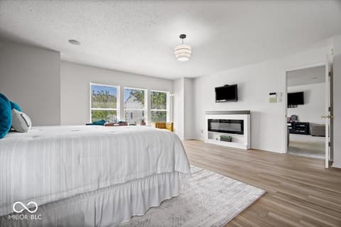 Primary bedroom at 12667 Courage Crossing, Fishers, IN