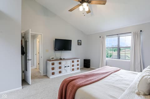Photo of 613 N White Ash Court, Mooresville, IN