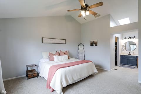 Photo of 613 N White Ash Court, Mooresville, IN