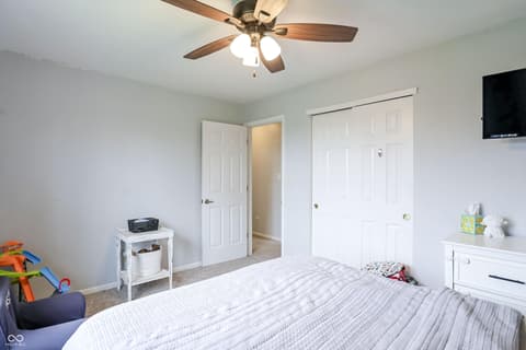 Photo of 613 N White Ash Court, Mooresville, IN