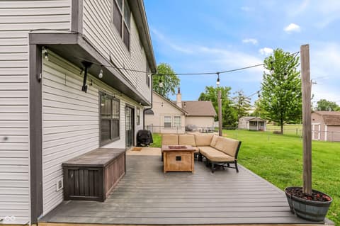 Photo of 613 N White Ash Court, Mooresville, IN
