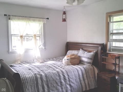 Bedroom at 27 N Scatterfield Road, Anderson, IN