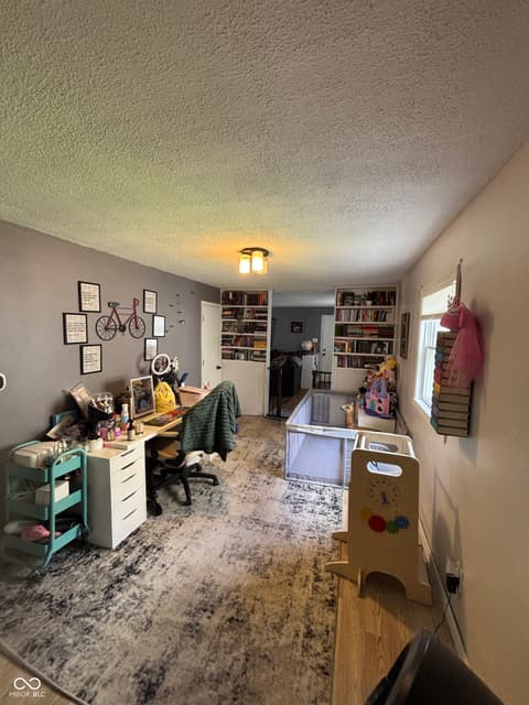 Photo of 914 Elm Street, Shelbyville, IN