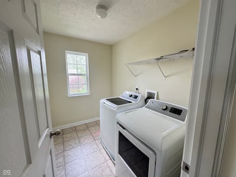 Photo of 2216 Cherrybark Court, Shelbyville, IN