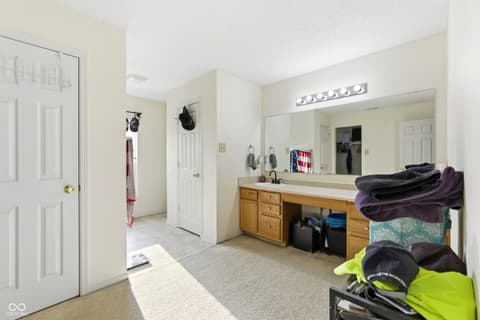 Photo of 5928 Magnificent Lane, Indianapolis, IN