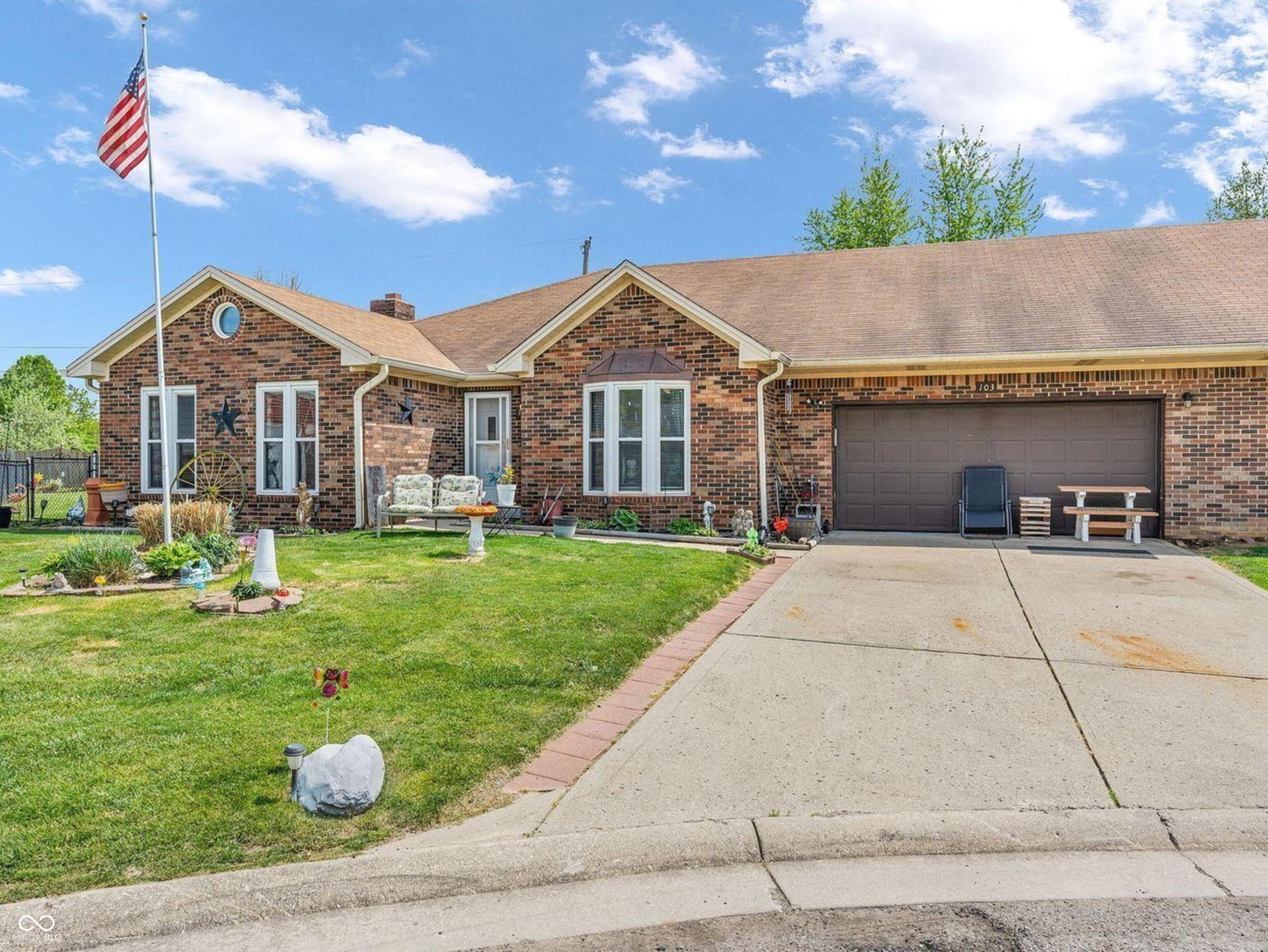 Photo of 103 Weber Court, Franklin, IN