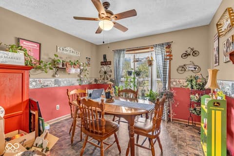 Dining room at 103 Weber Court, Franklin, IN