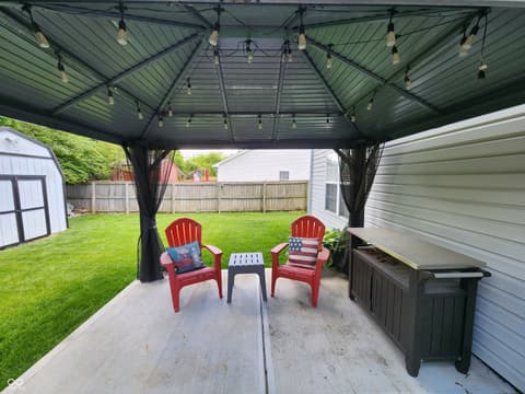 Photo of 152 Davis Drive, Whiteland, IN