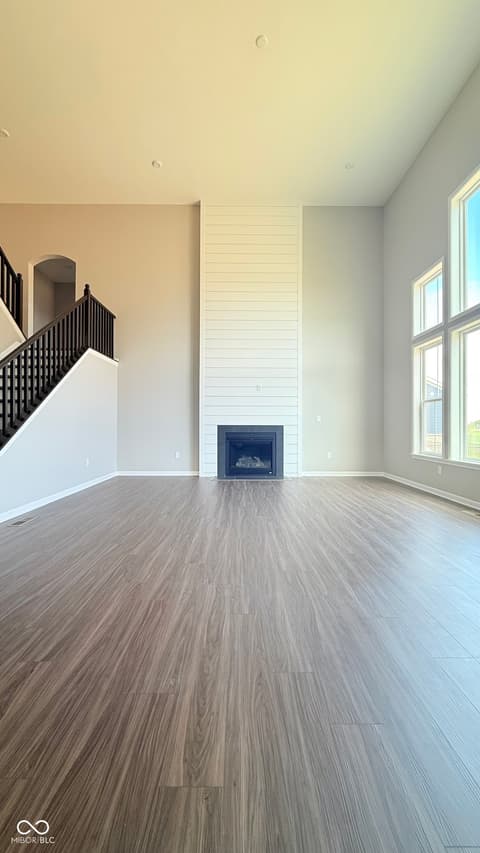 Living room at 6933 Bayview Run, McCordsville, IN