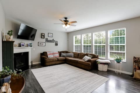 Photo of 8408 Welder Place, Indianapolis, IN