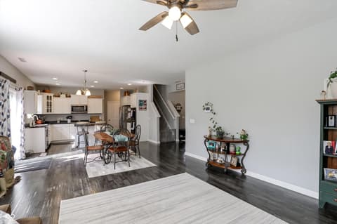 Photo of 8408 Welder Place, Indianapolis, IN