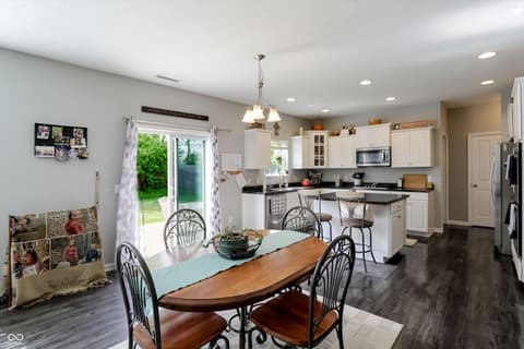 Photo of 8408 Welder Place, Indianapolis, IN