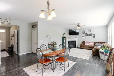 Photo of 8408 Welder Place, Indianapolis, IN