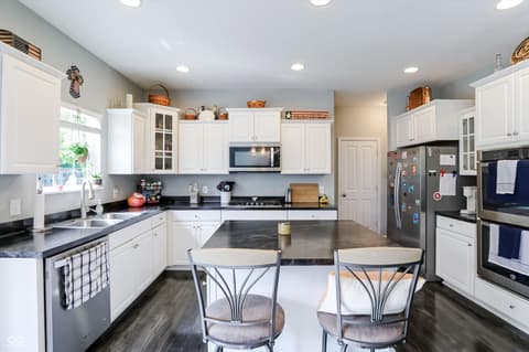 Photo of 8408 Welder Place, Indianapolis, IN