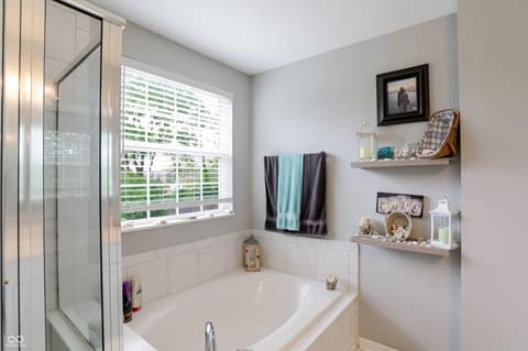 Photo of 8408 Welder Place, Indianapolis, IN
