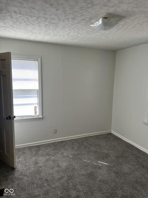 Photo of 1120 Bomar Lane, Greenwood, IN