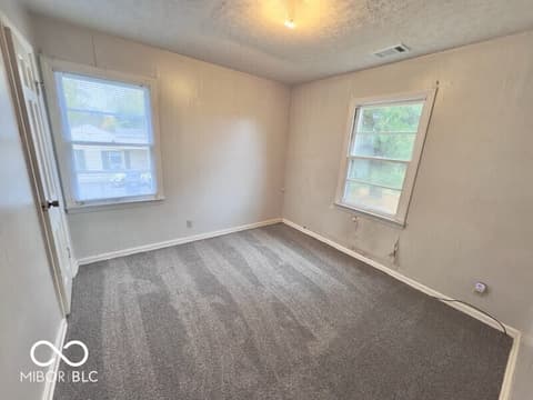 Photo of 1120 Bomar Lane, Greenwood, IN
