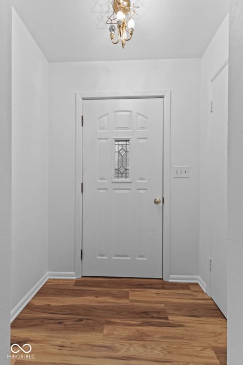 Foyer at 1532 Weslow Court, Anderson, IN