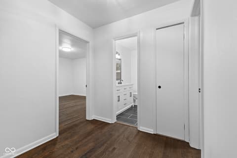Hallway at 1532 Weslow Court, Anderson, IN