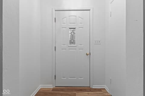 Foyer at 1532 Weslow Court, Anderson, IN