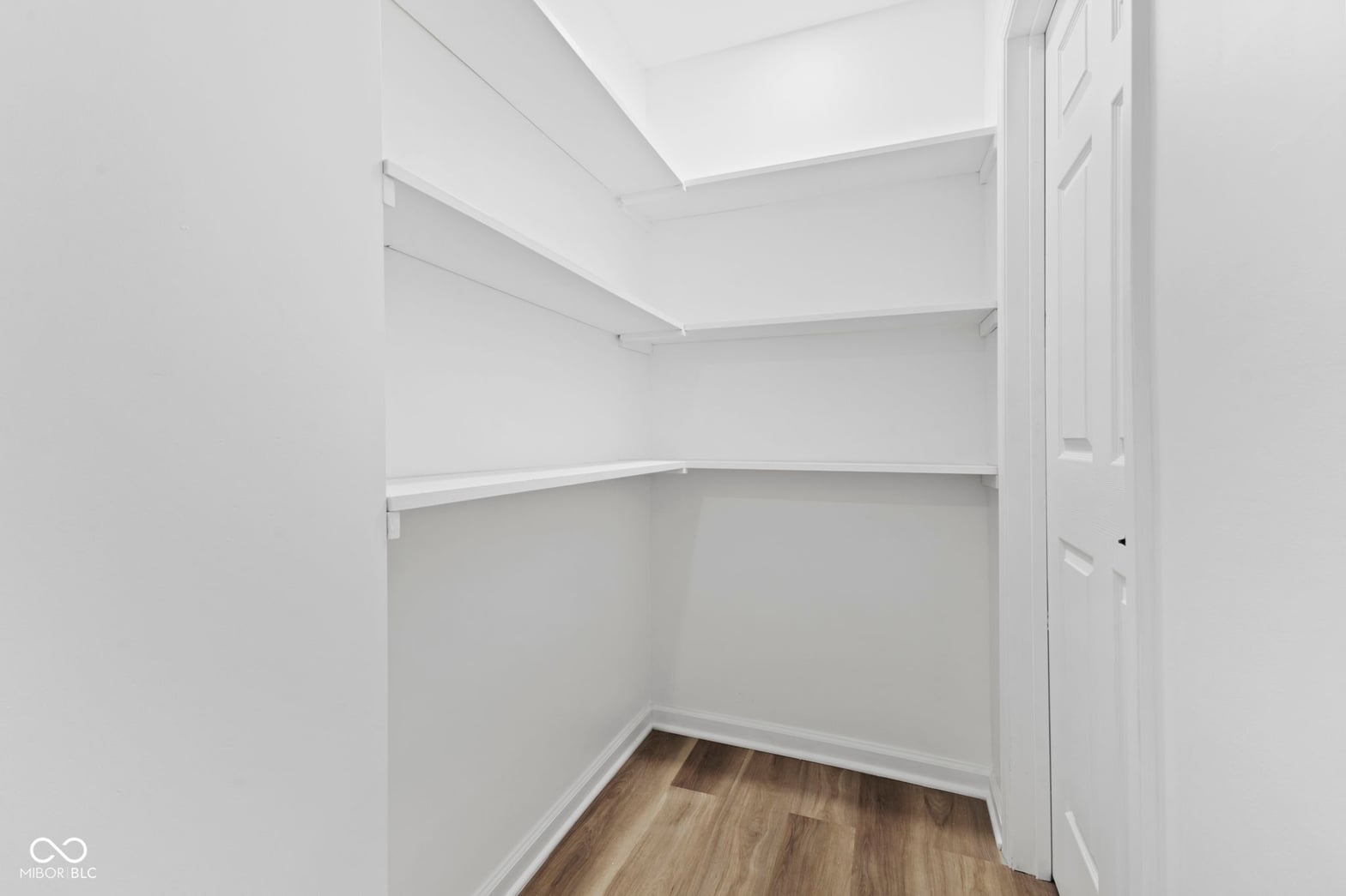 Walk In Closets